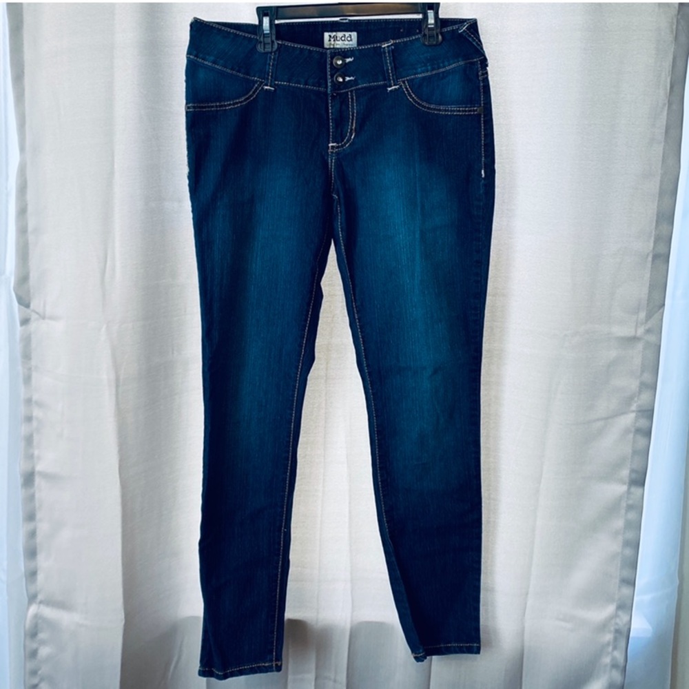 Host Pick - Mudd Jeggings